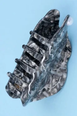 COUCOU SUZETTE Oyster Hair Clip