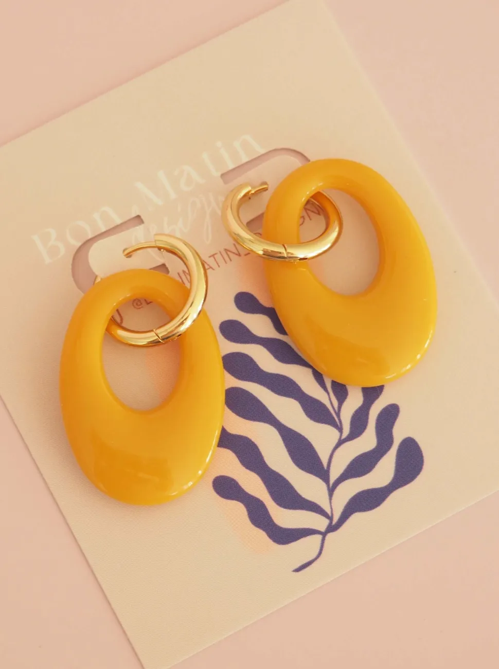 GOOD MORNING Blume Earrings - Frosted