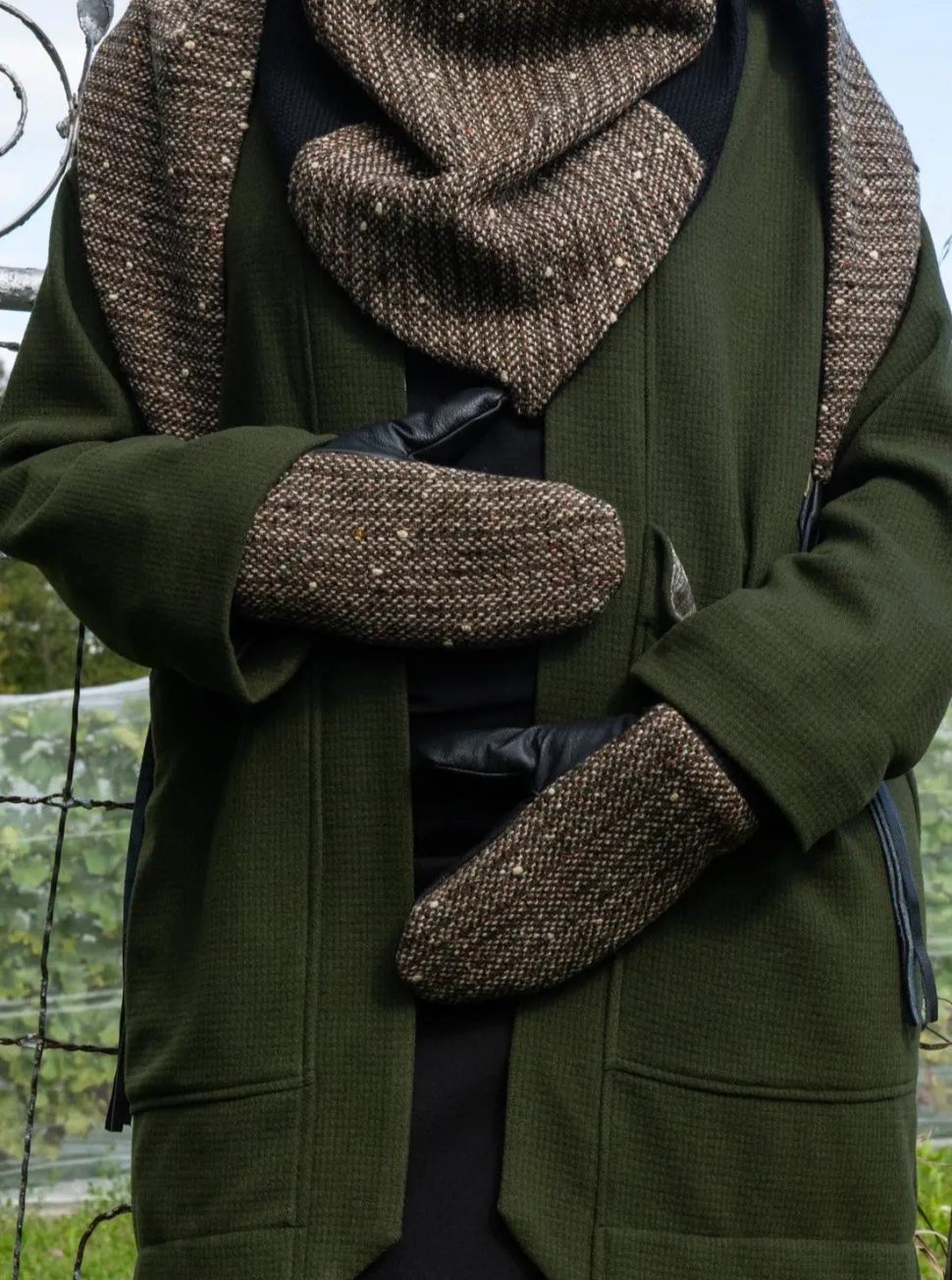KAZAK Knit Mittens