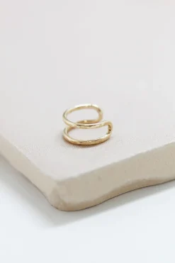 MAKSYM - Hammered Ear Cuff - Gold
