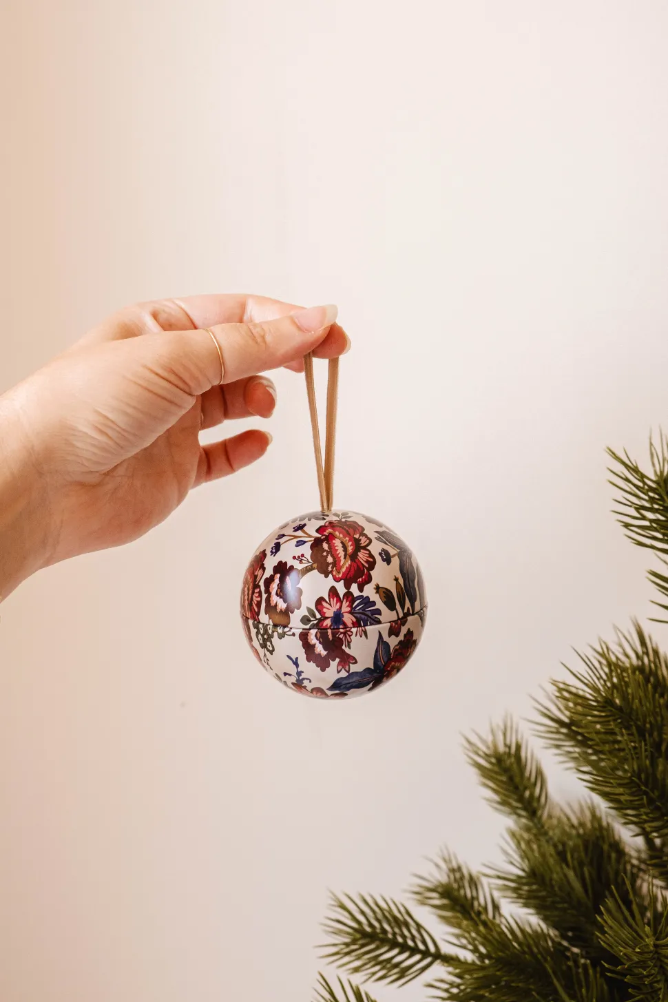 MIMI & AUGUST Candle Christmas Decoration