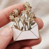 MIMI & AUGUST Pin - Flower Envelope