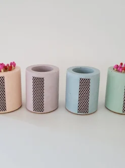 OLI+MIMI Pastel Match Pot