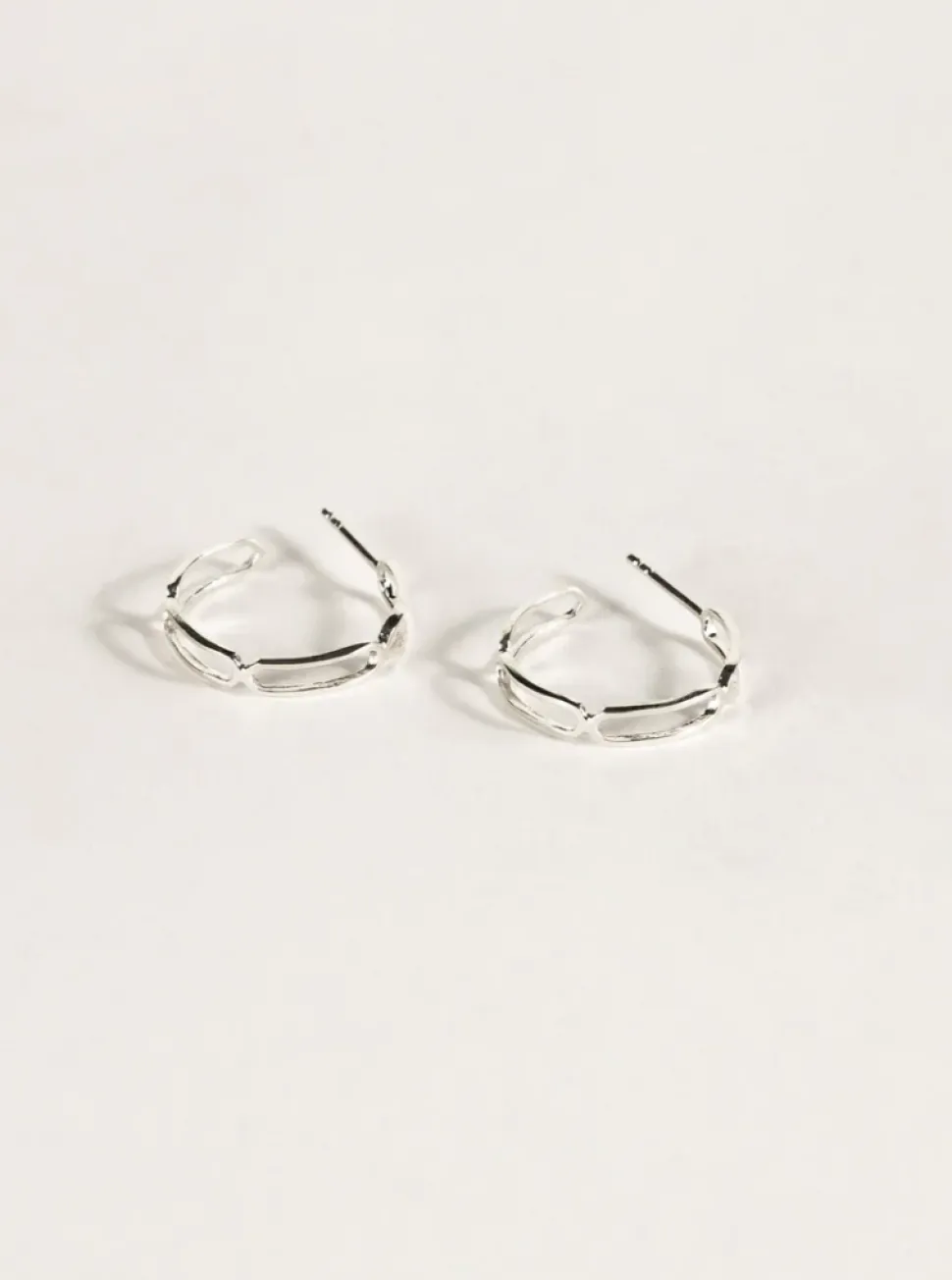 SARAH BIJOUX Large Trombone Hoops