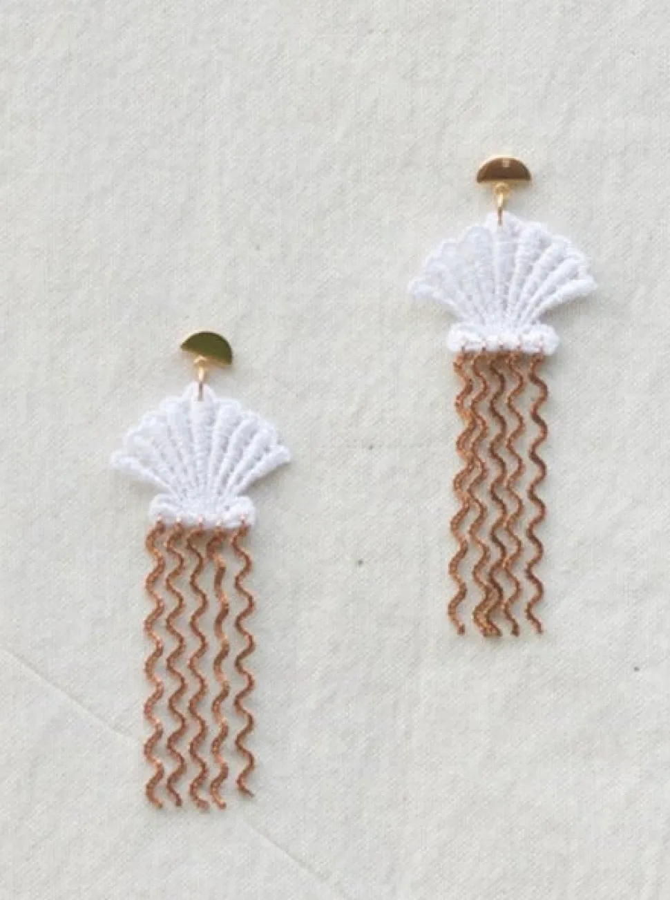THIS ILK Shell Earrings - White