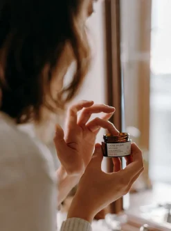 WEEDS Light Face Cream - Hemlock and Chamomile